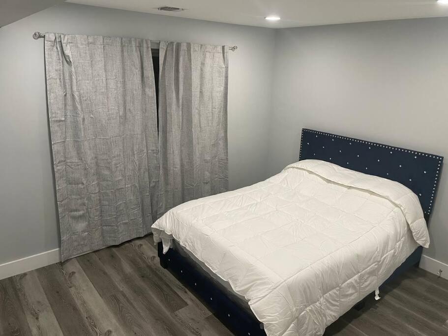 The Comfy Suite - 1Br With Free Parking Paterson Eksteriør bilde